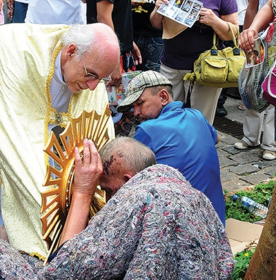 BRAZIL PRIEST HOMELESS