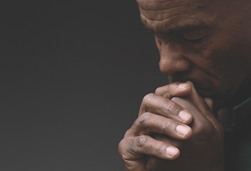 pray