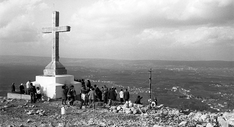 1988 PHOTO OF CROSS AT MEDJUGORJE