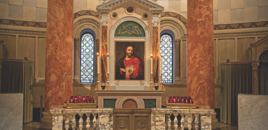 St. Louis Cathedral, Sacred Heart shrine